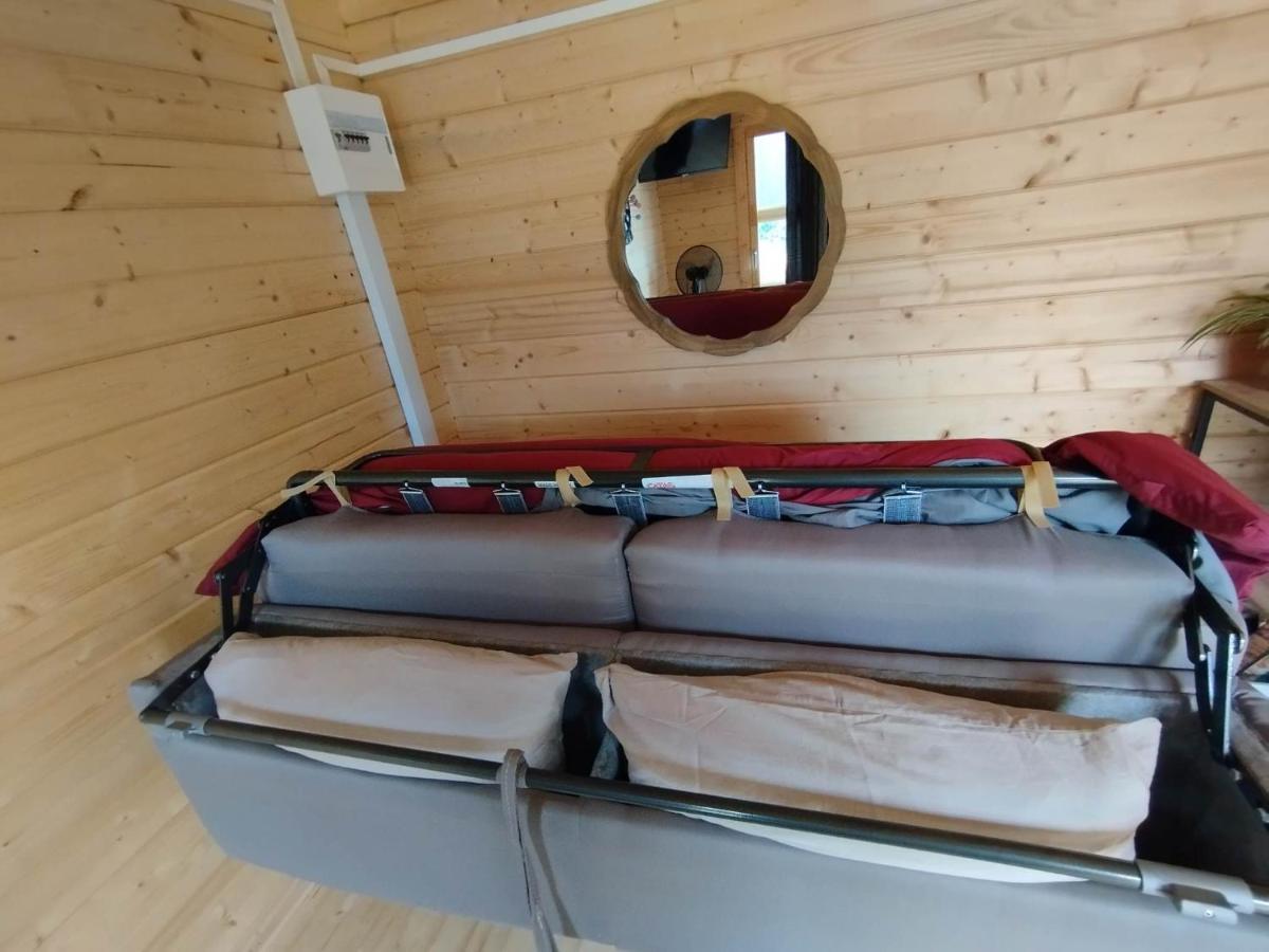 Tiny House Toute Equipee Avec Jardin Saint-Florent-sur-Cher Экстерьер фото