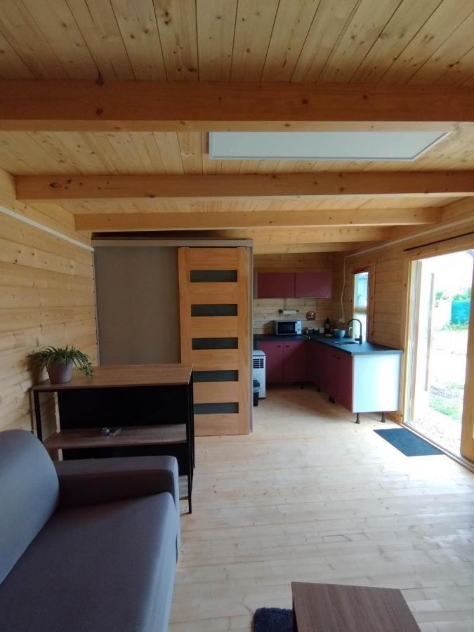 Tiny House Toute Equipee Avec Jardin Saint-Florent-sur-Cher Экстерьер фото